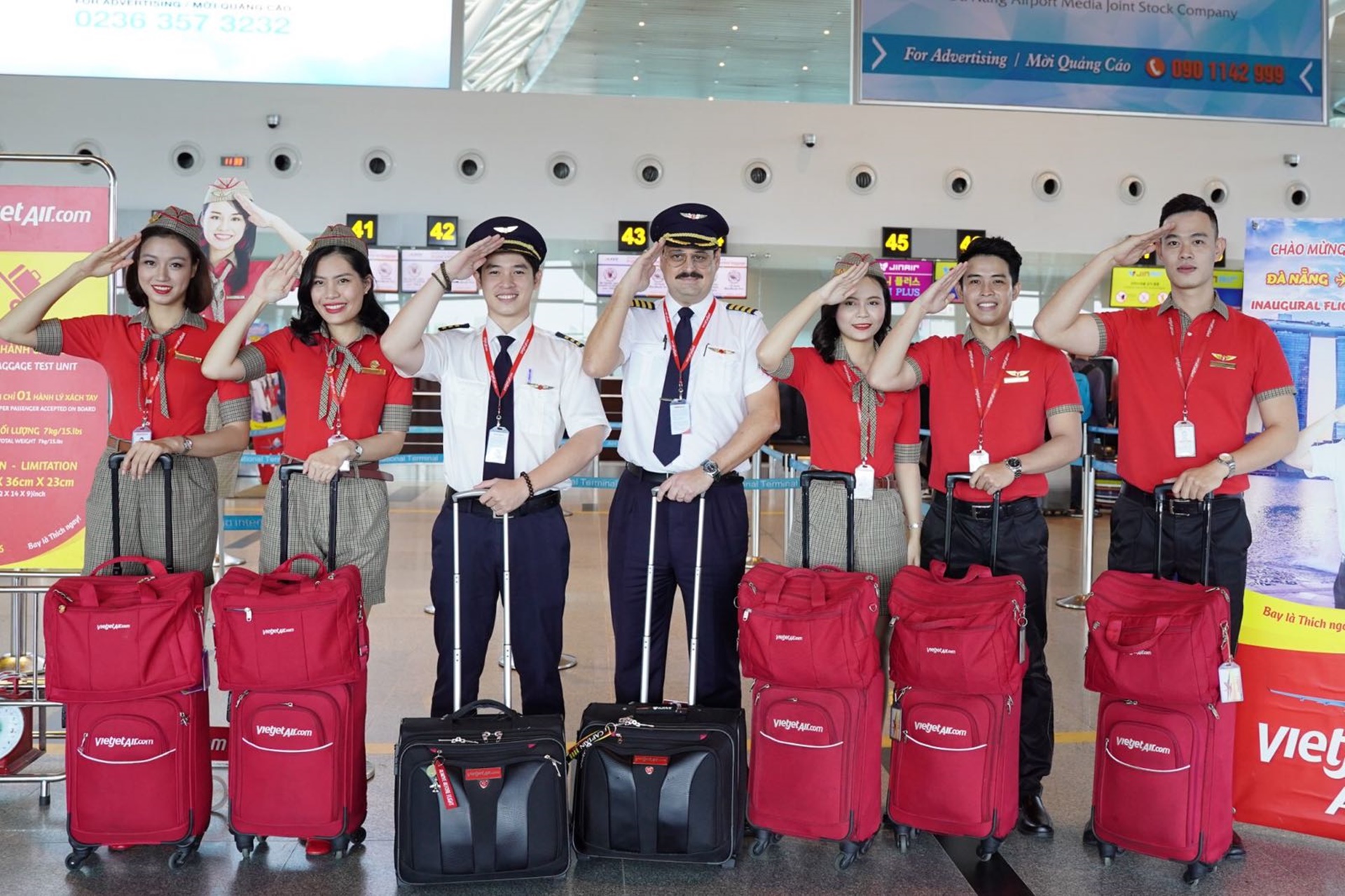 越捷航空为乘客购买新冠肺炎保险