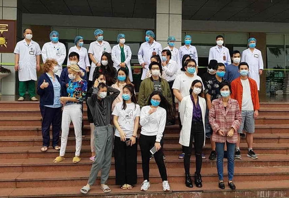 今天越南30例新冠肺炎患者治愈出院