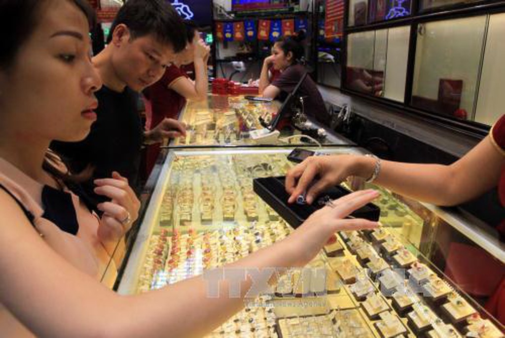 23日越南国内黄金价格上涨25万越盾