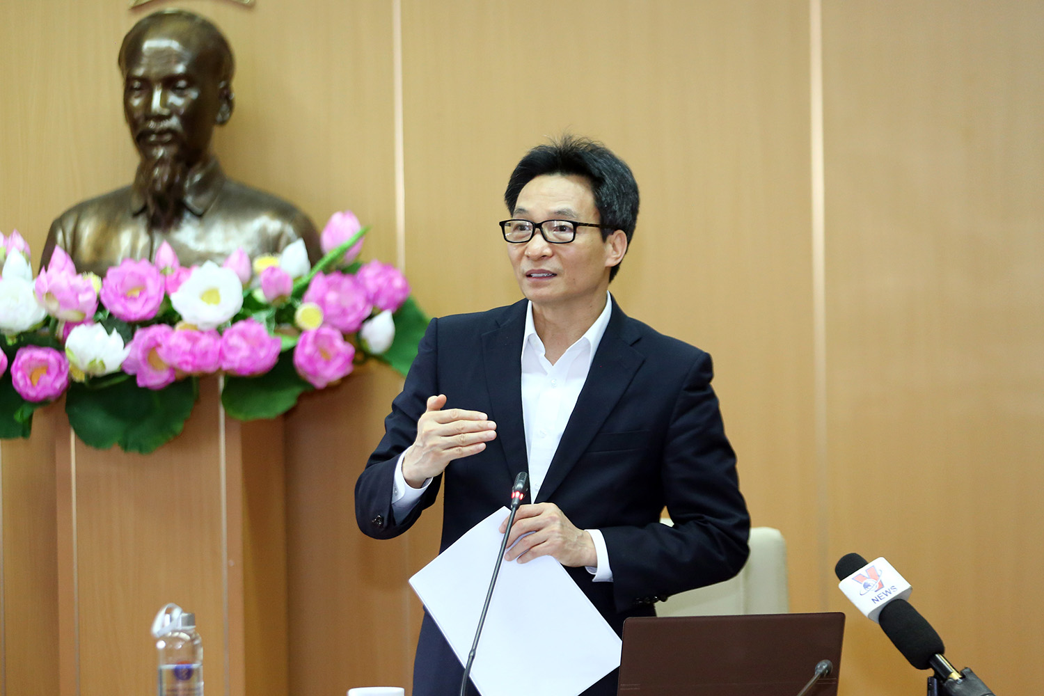 越南政府副总理武德儋：新闻媒体要发挥导航作用