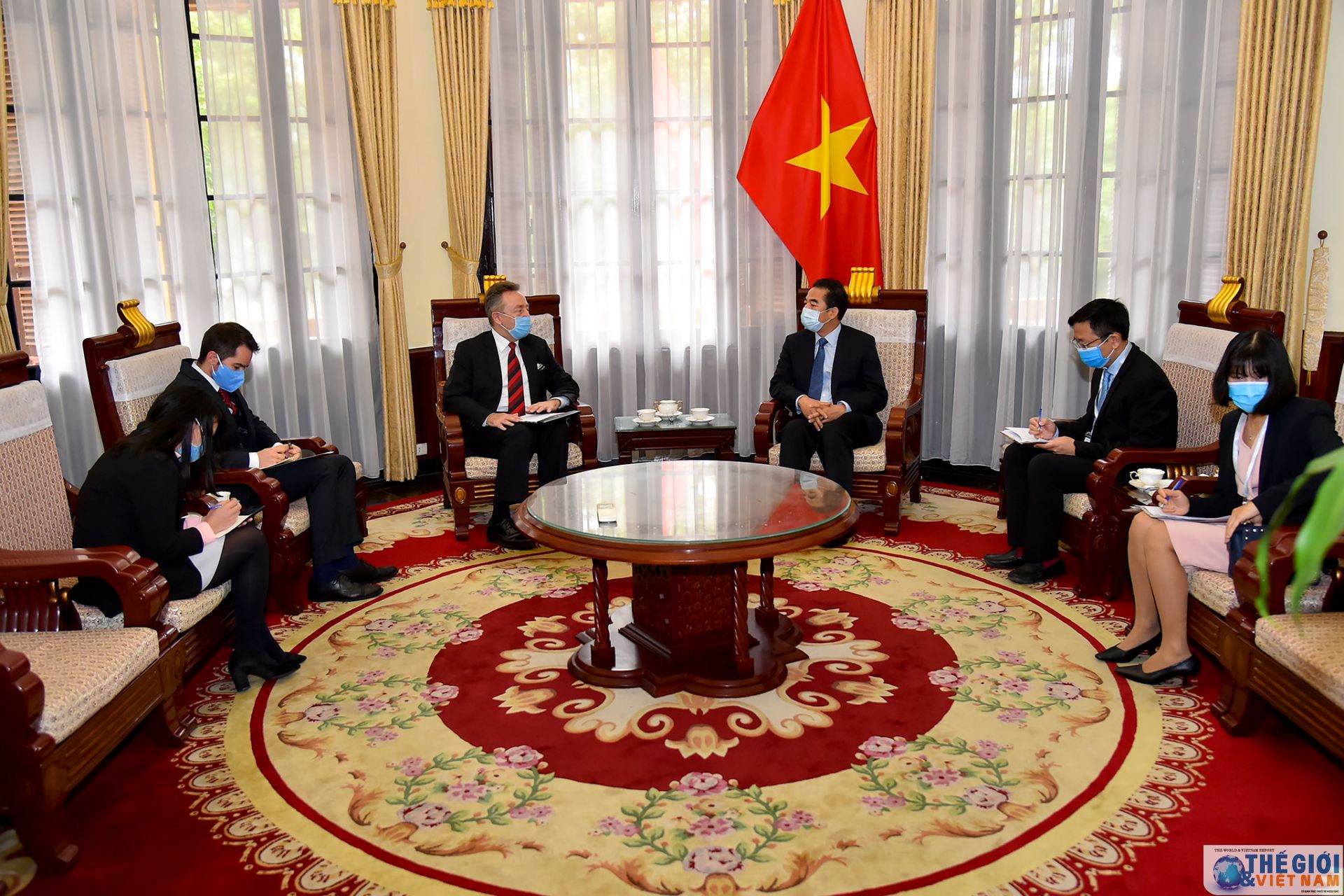 越南外交部副部长苏英勇会见捷克驻越南大使维捷斯拉夫•格雷普尔