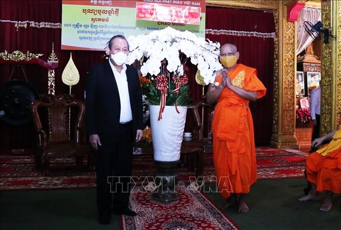 政府常务副总理张和平向胡志明市高棉族同胞致以新年祝福