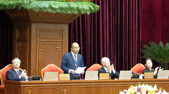 越共十二届十二中全会第一天新闻公报