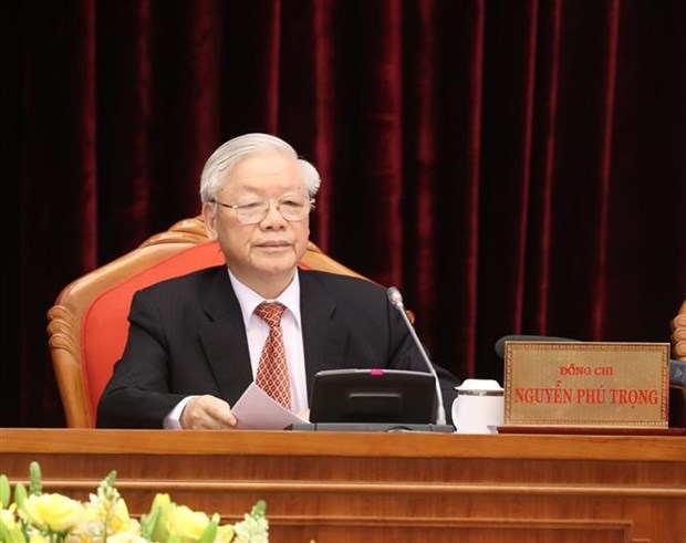 阮富仲同志：越共中央委员会委员要进一步发挥对党、人民和国家负责的精神