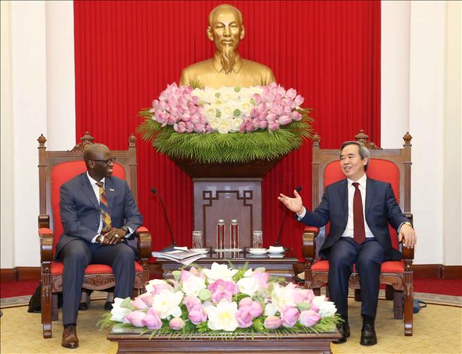 世界银行继续为越南的发展事业提供协助