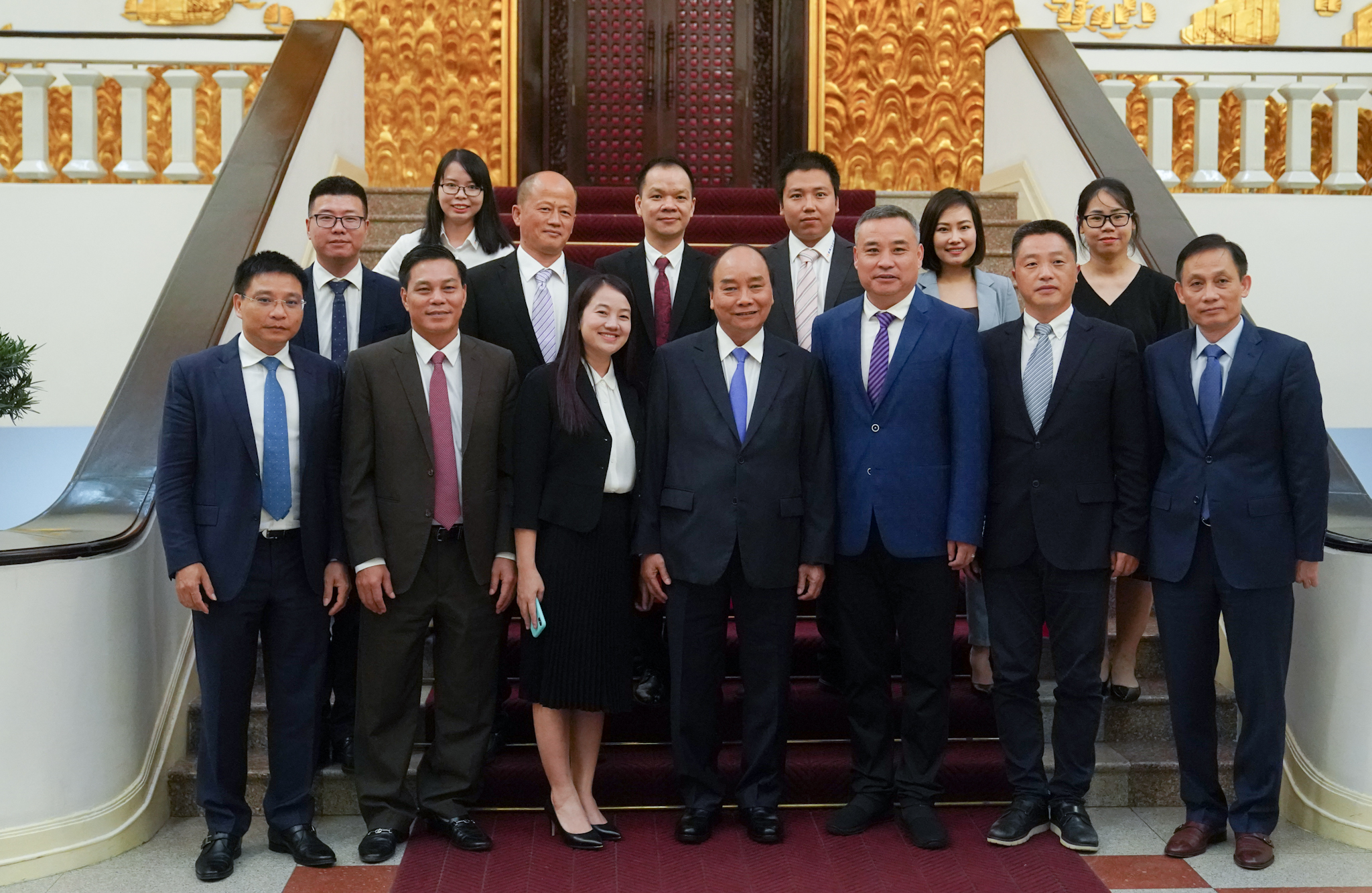 政府总理阮春福会见对越投资的中国企业代表团