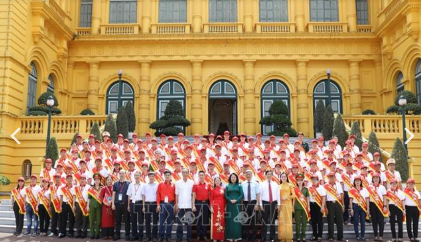 越南国家副主席邓氏玉盛希望每个人都是“活血库”