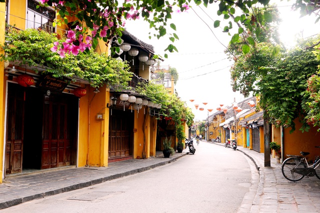 新冠肺炎疫情：会安市从7月31日零时起实施社交距离措施