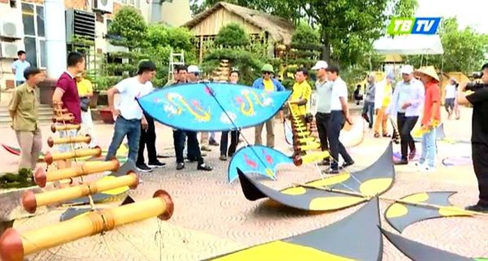 2020年首届全国风筝节在南定省举行