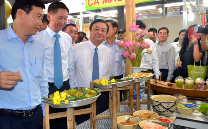 2020年全国大型促销月暨刺激国内需求活动启动仪式举行