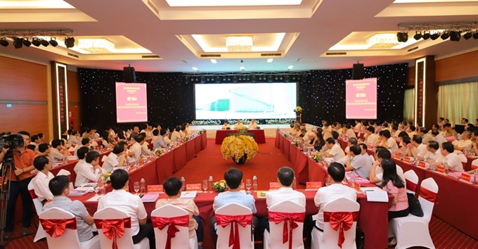 着力完善到2030年及放眼2045年清化省建设与发展提案