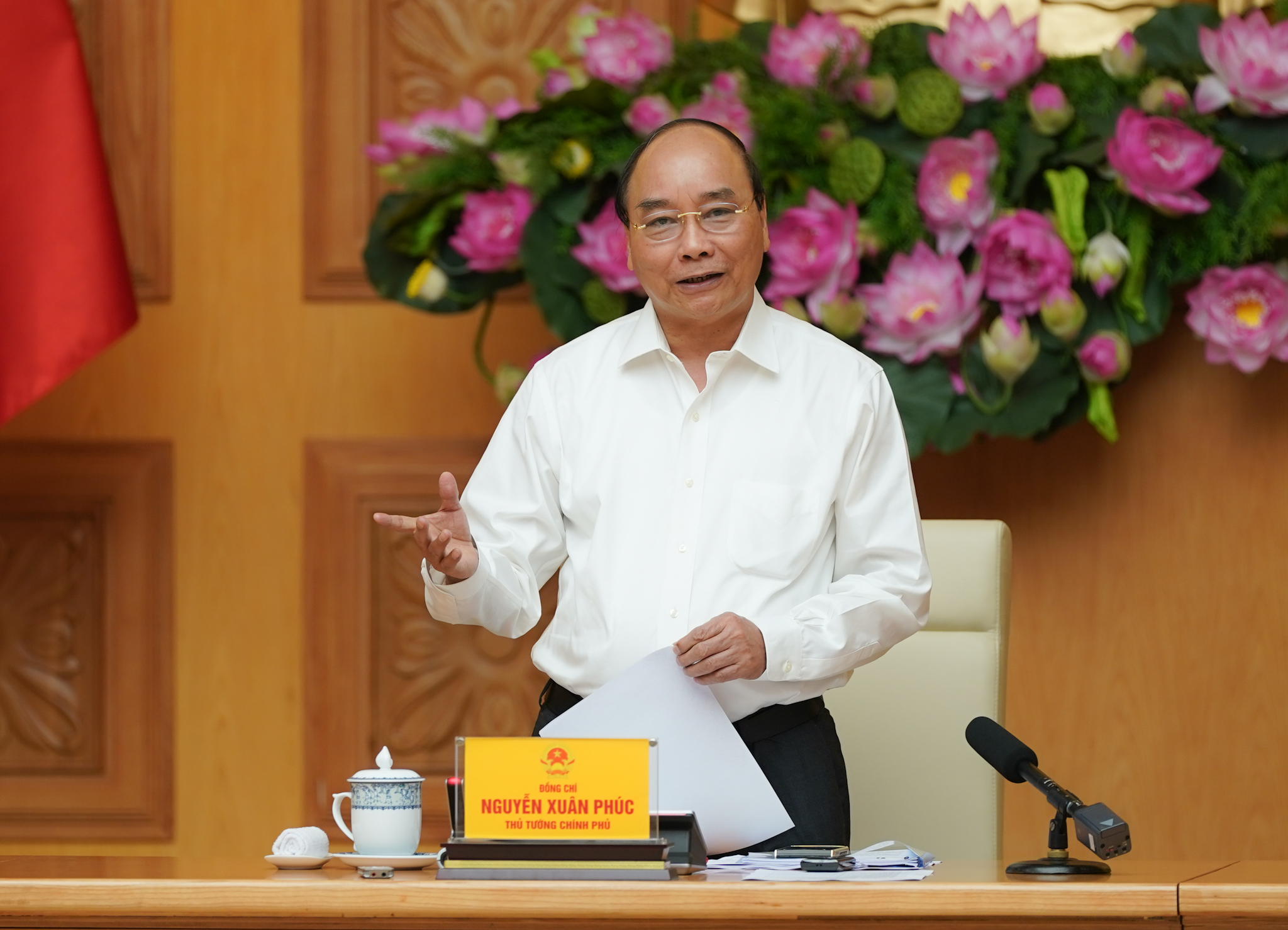 阮春福总理主持召开国家货币财政政策咨询理事会会议
