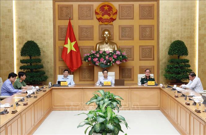 新冠肺炎疫情防控工作国家指导委员会举行会议