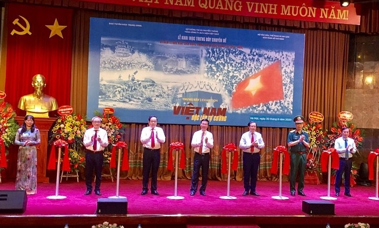 “独立自强的越南”专题展开展