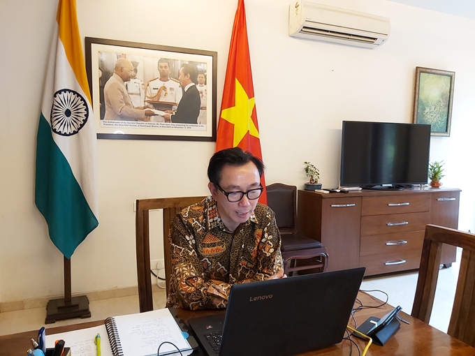 越南愿意与印度-东盟-大洋洲着力推动互联互通及加快融入