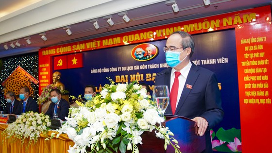 阮善仁同志出席西贡旅游总公司2020-2025年任期第5次党代会