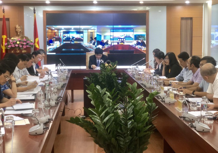 越南之声与柬埔寨邮电通讯部举行视频会议