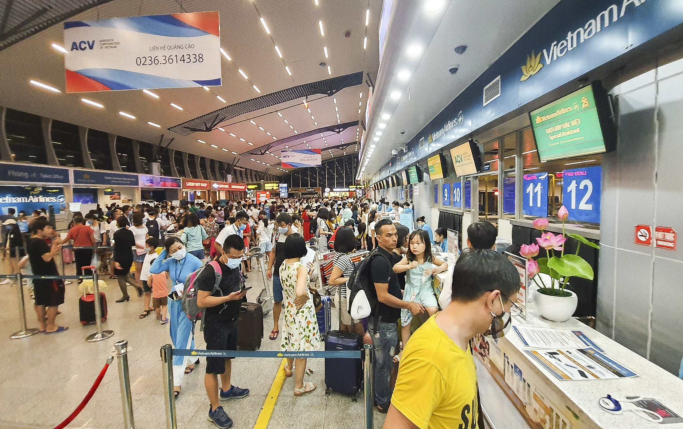 取消对从岘港出发的所有交通工具座椅间隔的规定