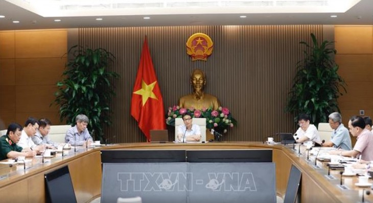 越南新冠肺炎疫情防控工作国家指导委员会举行会议