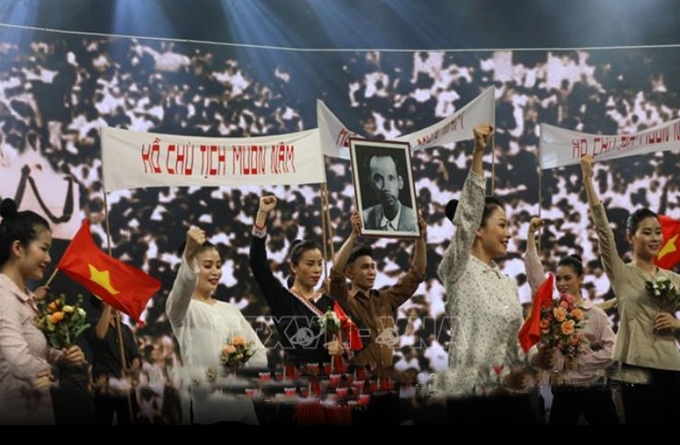 “独立誓言”特殊文艺晚会精彩亮相