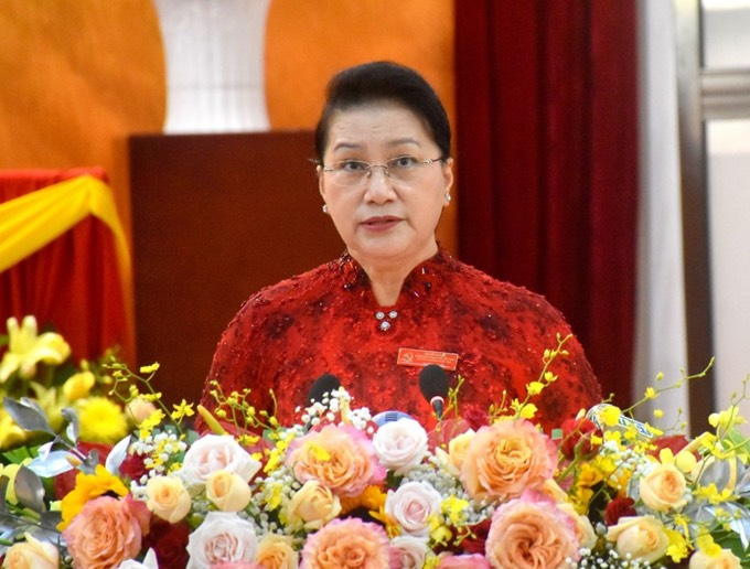 国会主席阮氏金银：力争将芹苴市发展成为极具西南部地区特色的城市