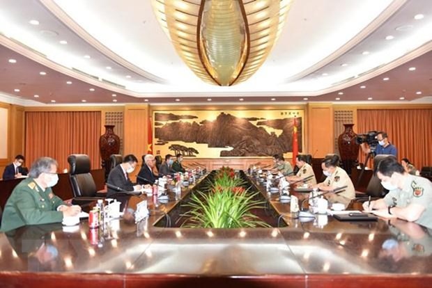 力推越中两国防务合作关系日益务实有效发展