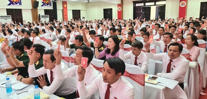 自10月20日起展开呈递越共十三大的文件草案意见征集