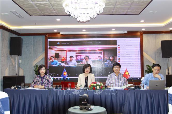 关于加强东盟中社会工作的国家级磋商会议在胡志明市举行