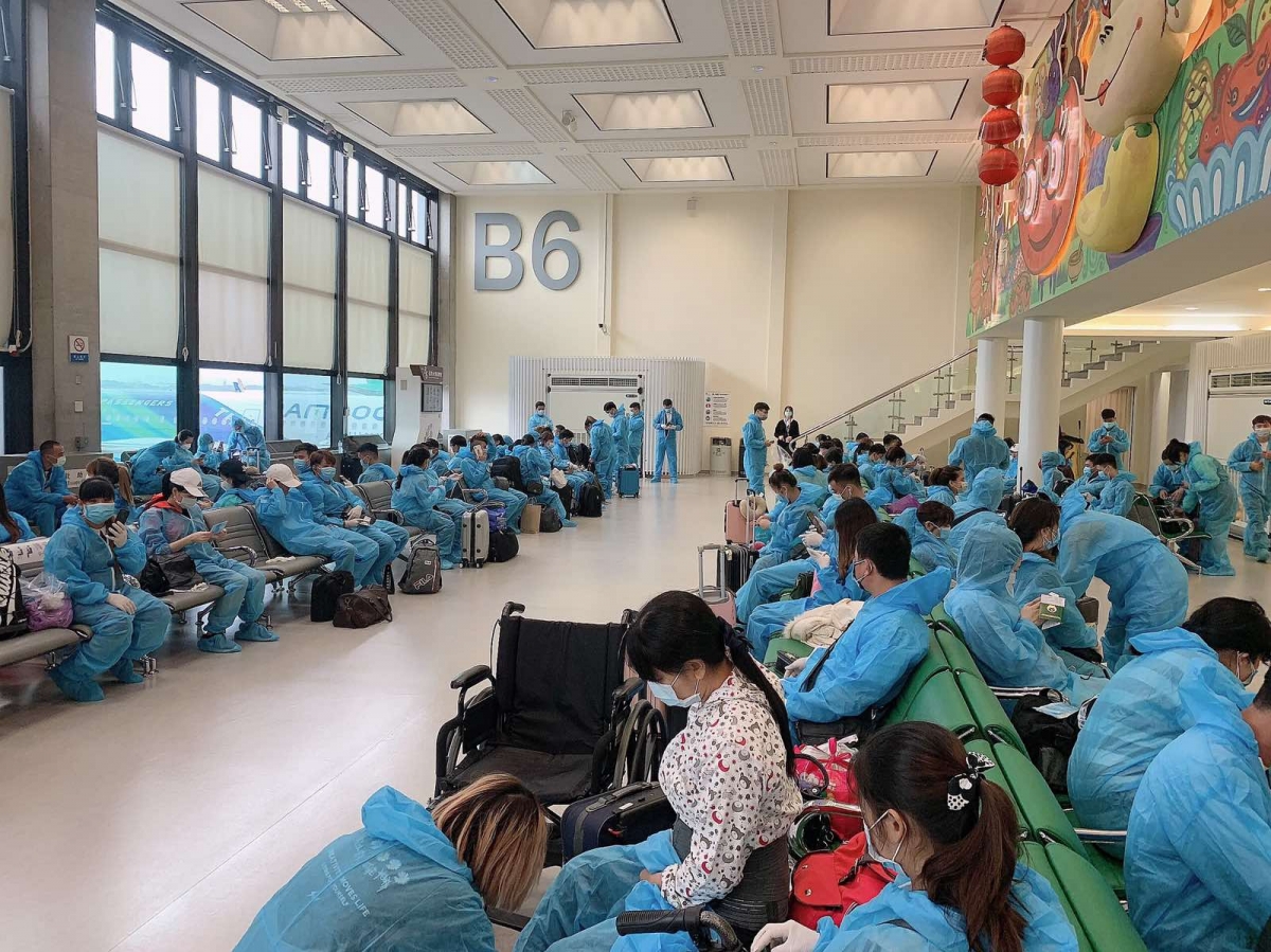 越南将在中国台湾的逾350名公民安全接送回国