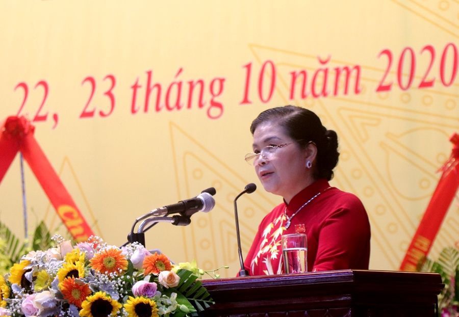 杨袍米同志连任越共莱州省省委书记