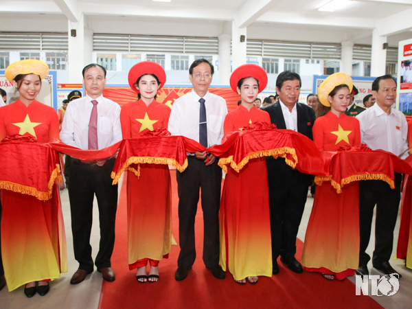 宁顺省经济社会发展成就展隆重开展