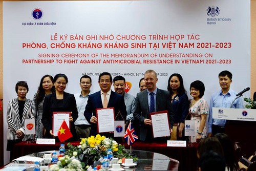 越南与英国促进防止耐药领域的合作