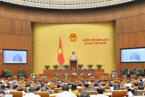 越南国会继续对政府成员进行质询