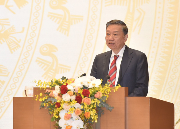 苏林大将：非法出入境行为将严重影响疫情防控工作