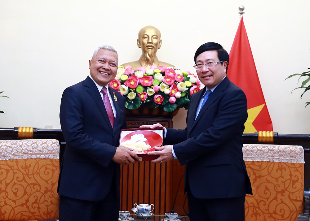 政府副总理兼外长范平明会见印尼驻越南大使