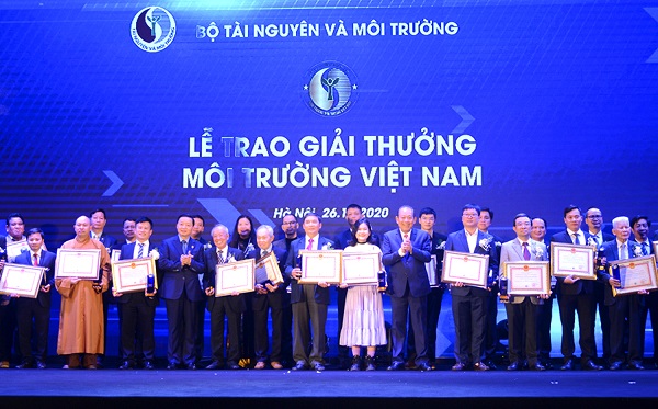 “第五届越南环境暨自然资源与环境主题新闻奖”颁奖仪式举行