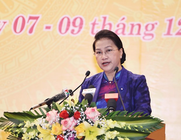 国会主席阮氏金银表彰富寿省经济社会发展成就