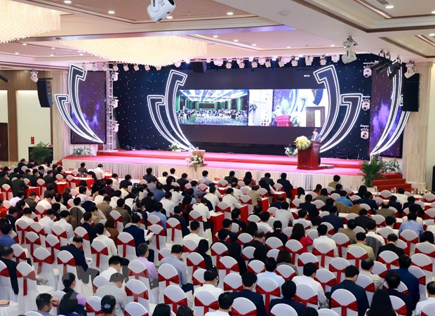 义安省深入学习和贯彻落实本省党代会决议