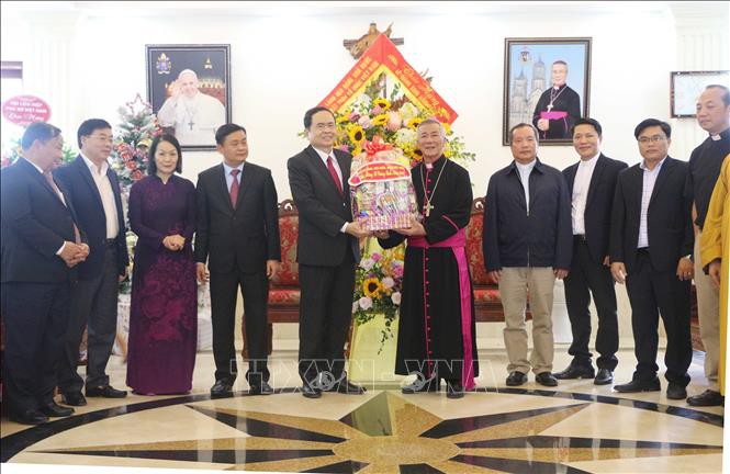 陈清敏向各地天主教神职人员和新教群众致以2020年圣诞节祝福