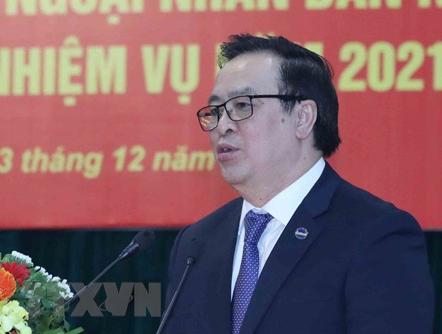 继续灵活展开各项对外活动