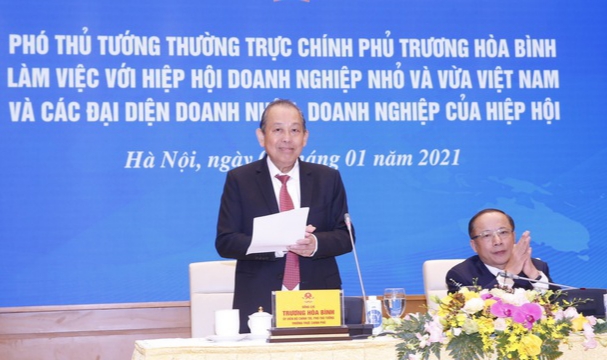 张和平副总理会见越南中小型企业协会优秀企业家代表团