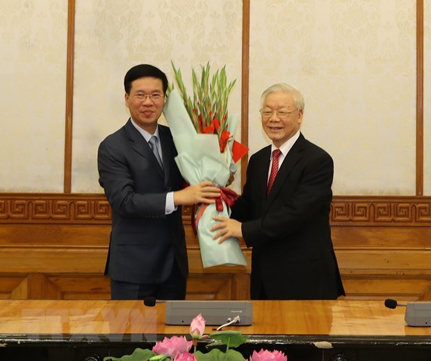 越共中央政治局分工武文赏同志担任中央书记处常务书记