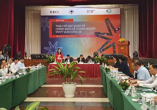 越南企业界希望政府今后制定的帮扶政策更具可行性