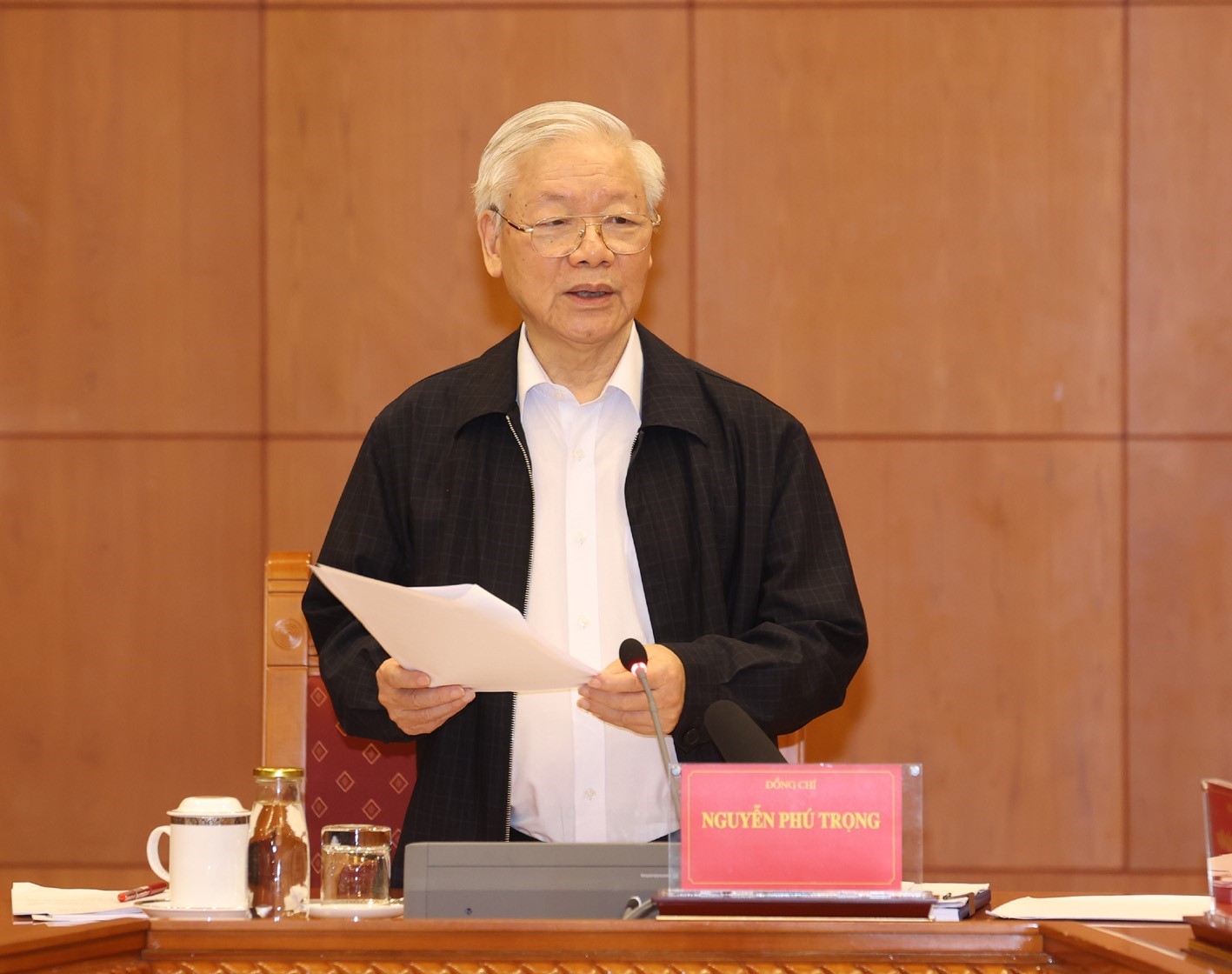 越共中央总书记、国家主席阮富仲主持中央反腐败指导委员会常委会会议