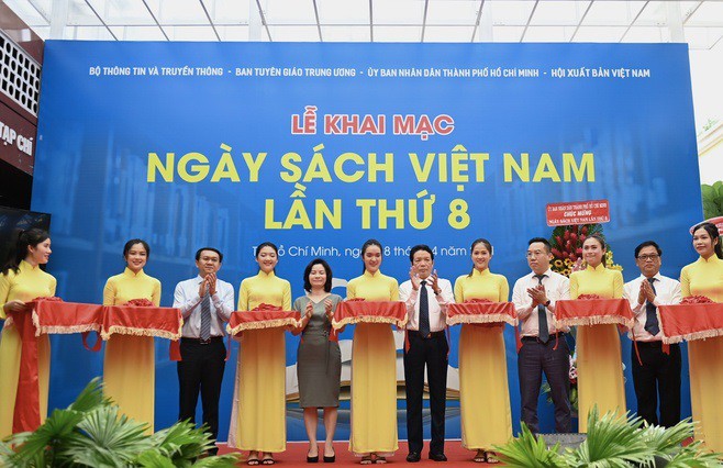 越南第八次图书日在胡志明市举行