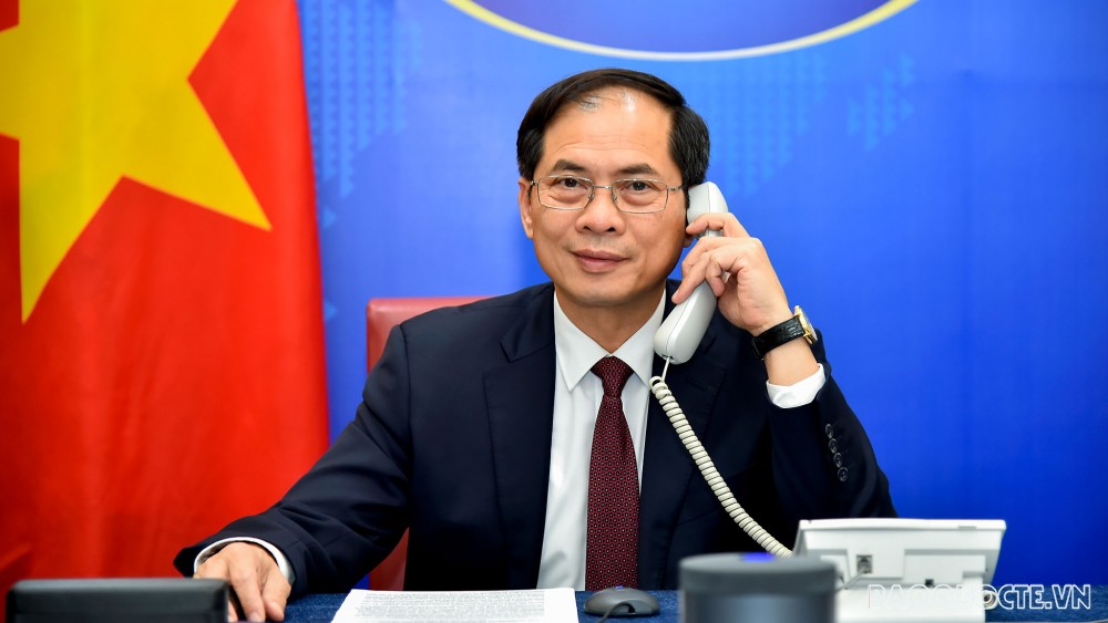 越南一向高度重视并希望加强与波兰在各个领域的合作