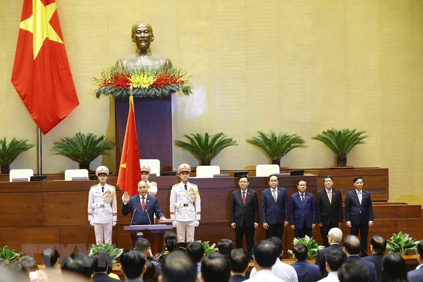越南选举产生新一任国家主席和政府总理