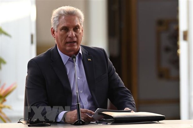 迪亚斯-卡内尔当选古共中央第一书记