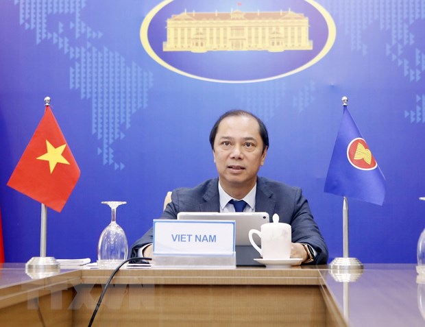 越南外交部副部长阮国勇出席东盟与英国外长三方视频对话会