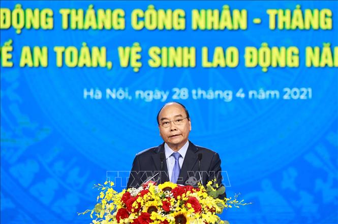 国家主席阮春福出席国际劳动日135周年纪念仪式